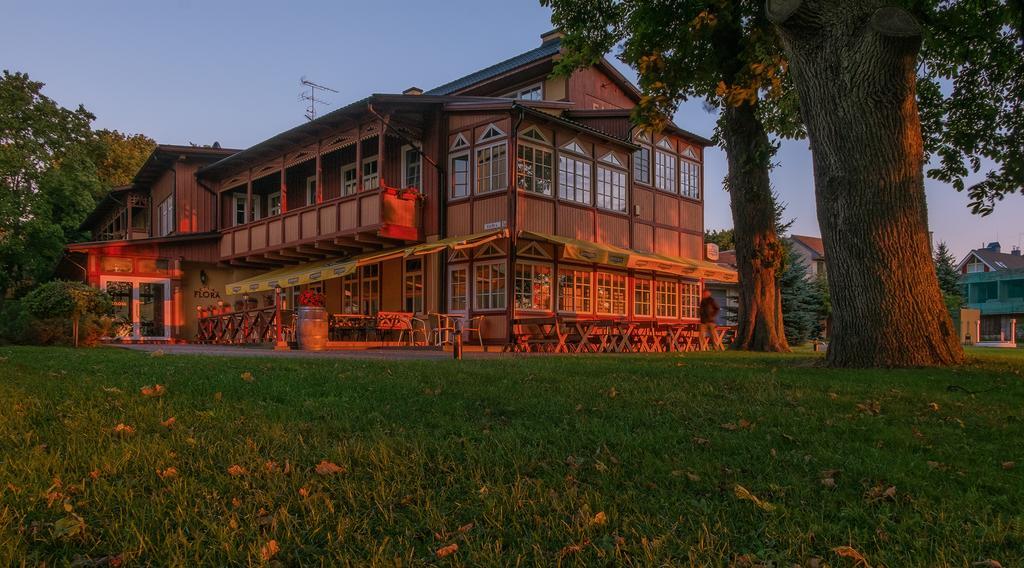 Vila Flora Juodkrantė Exteriér fotografie